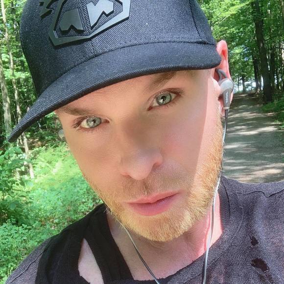 Meet your Posher, Charles - Picture 1 of 1